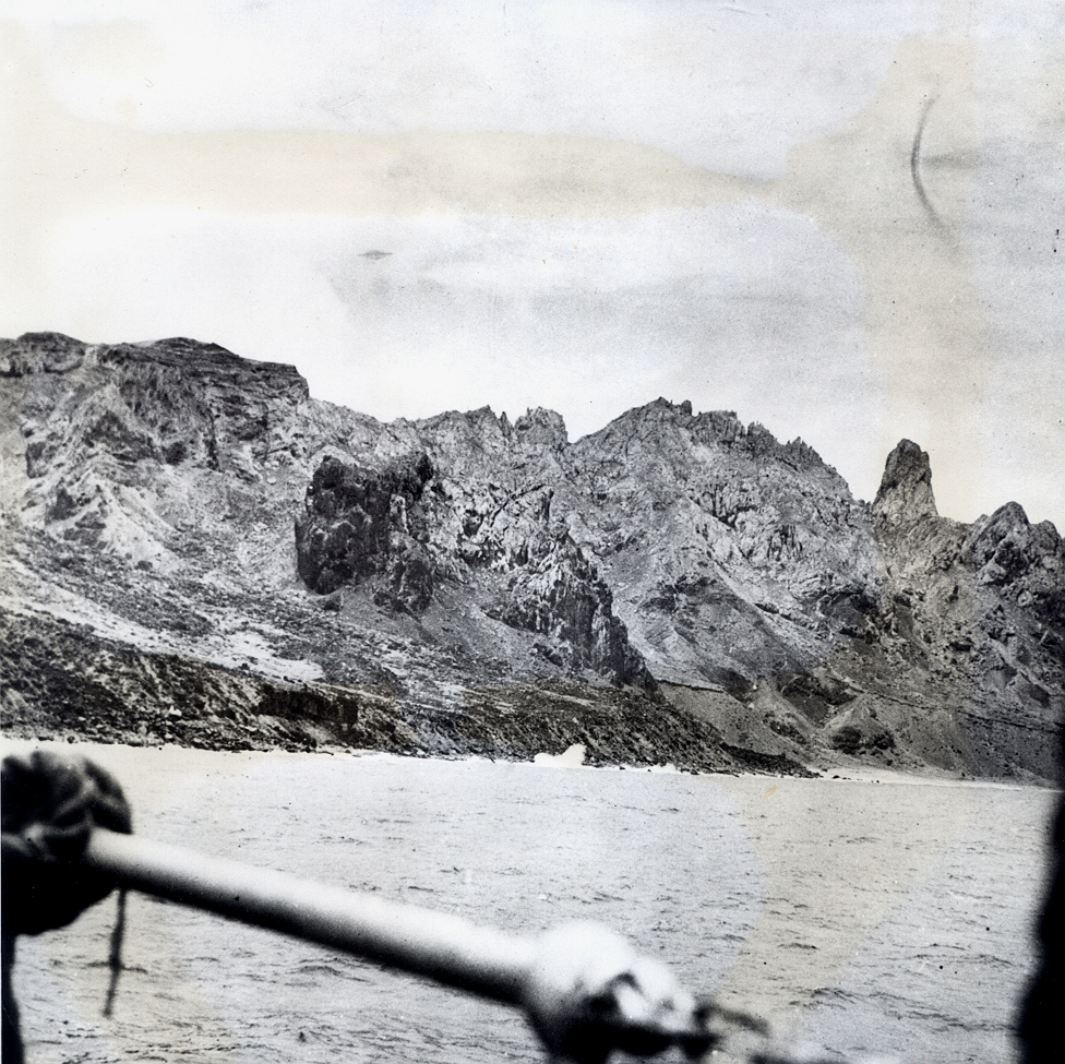 CE_1958-01-16BrazilTrindade_2enh